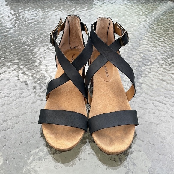 Lucky Brand Pydrina Block Heel Strappy Sandals 7.5 - Picture 4 of 10